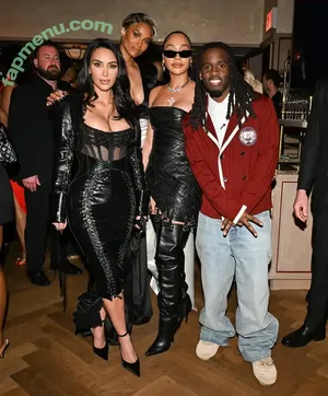 Kim Kardashian / KimKardashian / kim_kardashian nude photo #5788