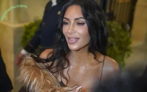 Kim Kardashian / KimKardashian / kim_kardashian nude photo #5819