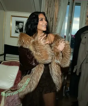 Kim Kardashian / KimKardashian / kim_kardashian nude photo #5824