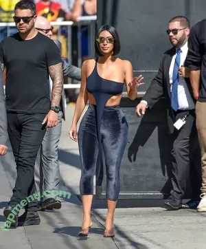 Kim Kardashian / KimKardashian / kim_kardashian nude photo #5885