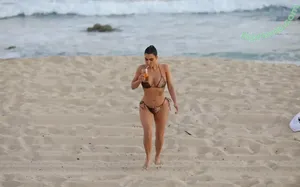 Kim Kardashian / KimKardashian / kim_kardashian nude photo #5888