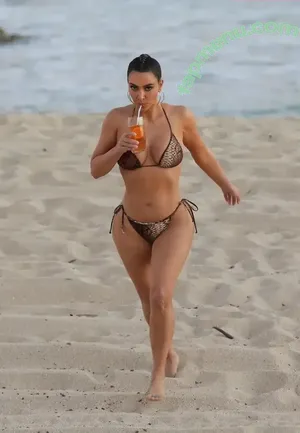 Kim Kardashian / KimKardashian / kim_kardashian nude photo #5896