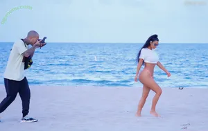 Kim Kardashian / KimKardashian / kim_kardashian nude photo #5899