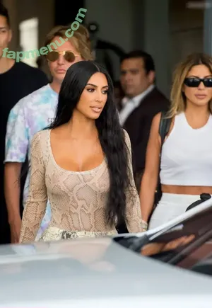 Kim Kardashian / KimKardashian / kim_kardashian nude photo #5911