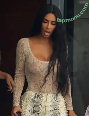 Kim Kardashian / KimKardashian / kim_kardashian nude photo #5915