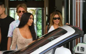 Kim Kardashian / KimKardashian / kim_kardashian nude photo #5922