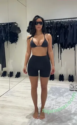 Kim Kardashian / KimKardashian / kim_kardashian nude photo #5932