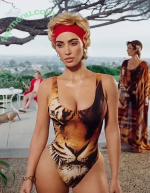 Kim Kardashian / KimKardashian / kim_kardashian nude photo #5968