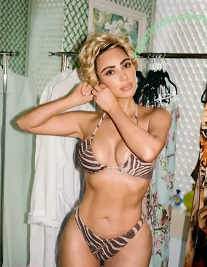 Kim Kardashian / KimKardashian / kim_kardashian nude photo #5978