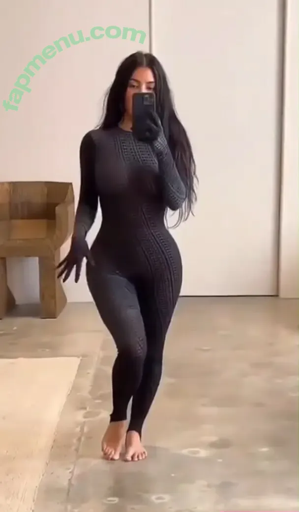 Kim Kardashian nude photo #5674 (KimKardashian / kim_kardashian)