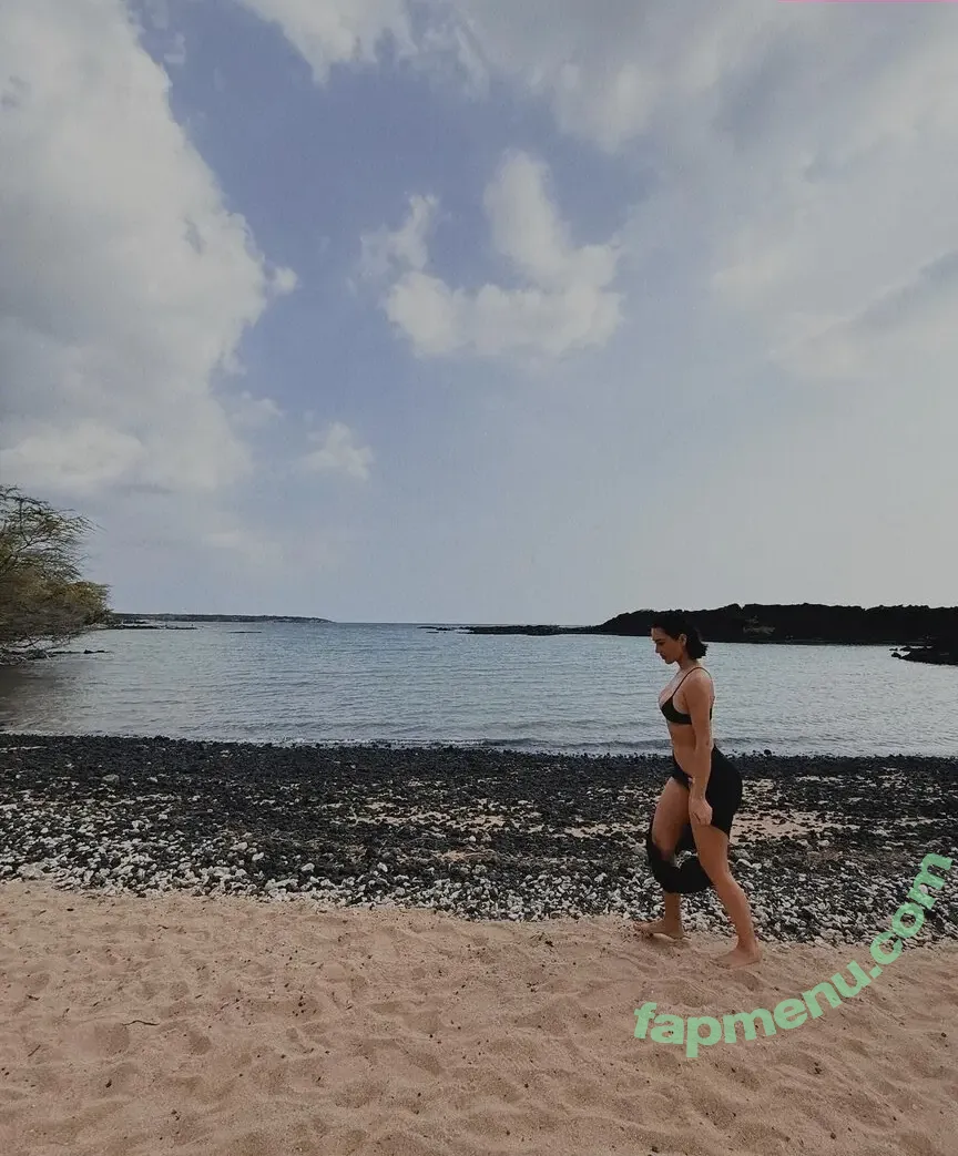Kim Kardashian nude photo #5687 (KimKardashian / kim_kardashian)