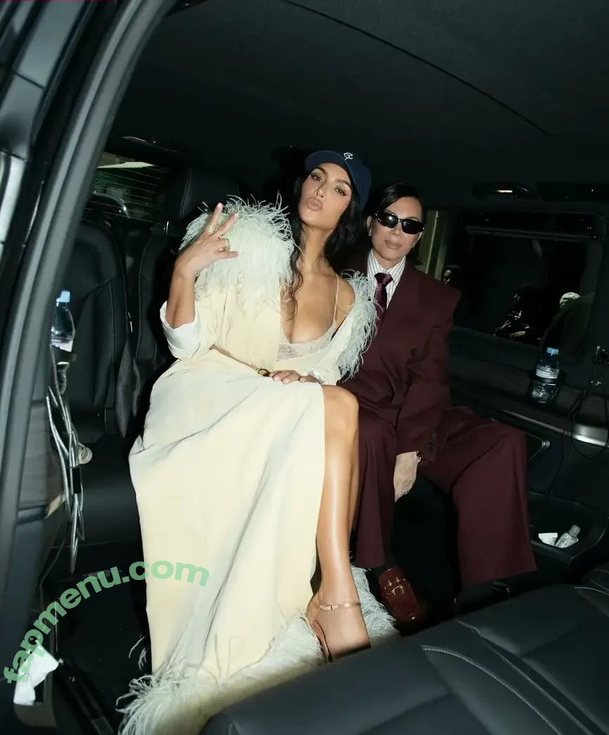Kim Kardashian nude photo #5841 (KimKardashian / kim_kardashian)