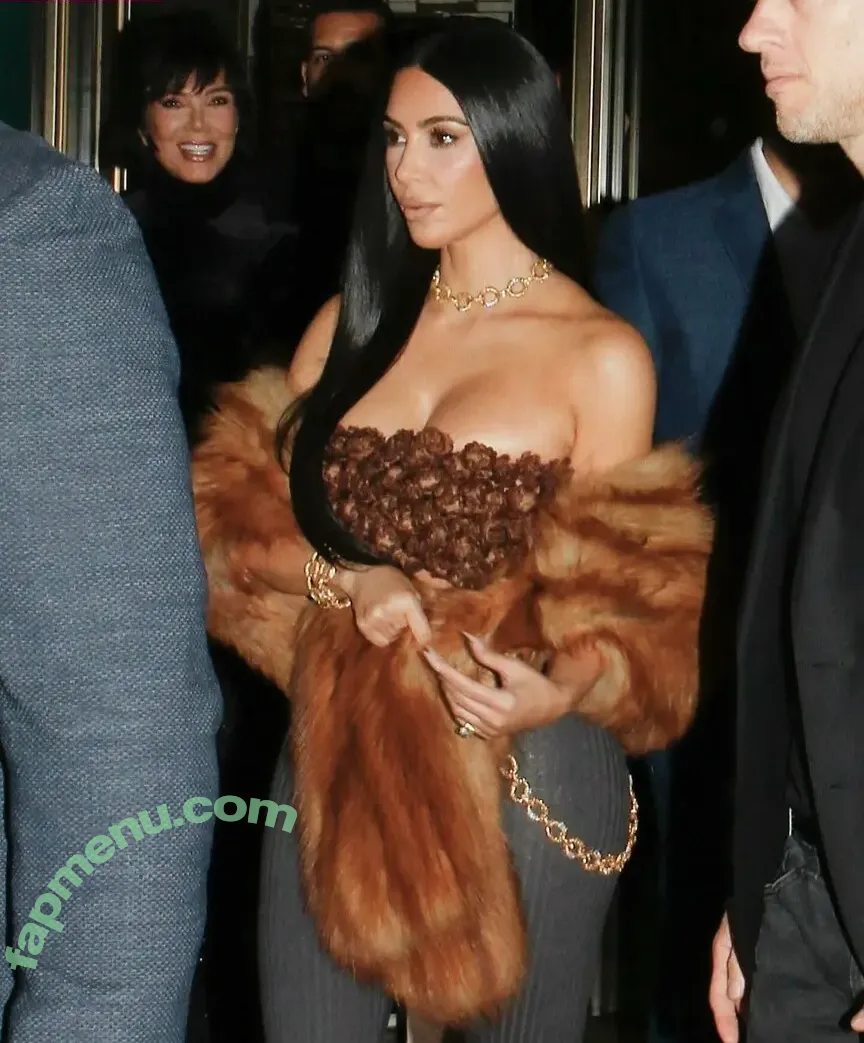 Kim Kardashian nude photo #5857 (KimKardashian / kim_kardashian)