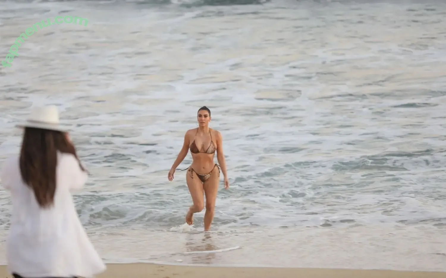 Kim Kardashian nude photo #5895 (KimKardashian / kim_kardashian)