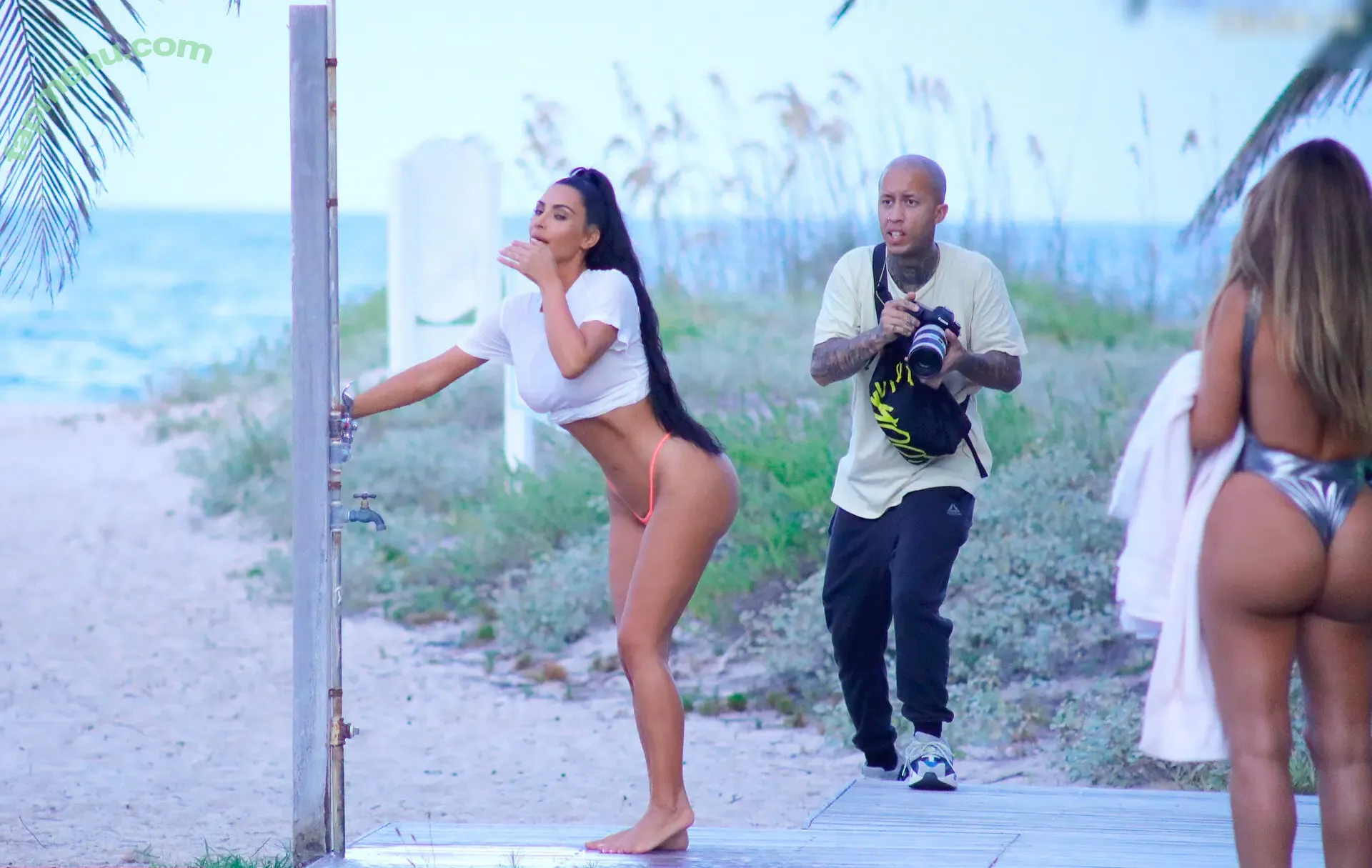 Kim Kardashian nude photo #5905 (KimKardashian / kim_kardashian)