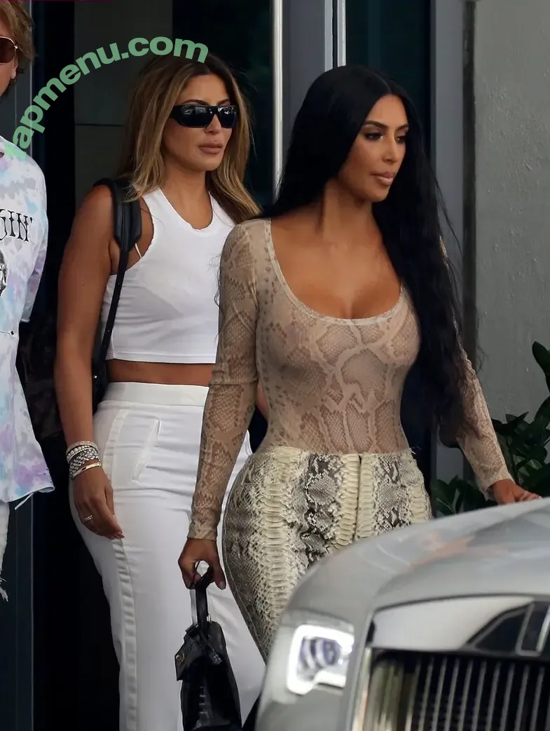Kim Kardashian nude photo #5921 (KimKardashian / kim_kardashian)