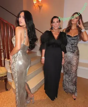 Kim Kardashian / KimKardashian / kim_kardashian nude photo #6023