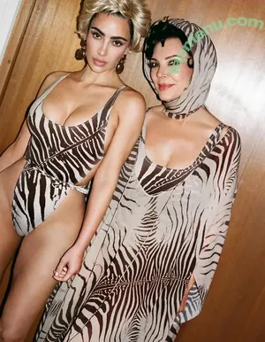Kim Kardashian / KimKardashian / kim_kardashian nude photo #6028