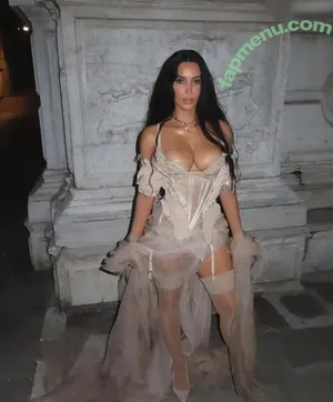Kim Kardashian / KimKardashian / kim_kardashian nude photo #6033