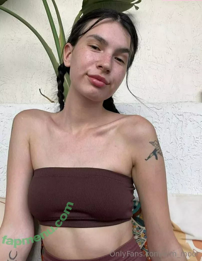 Kim Moor nude photo #0196 (_HornyBaby_ / kim_moor / kimberlinajm)