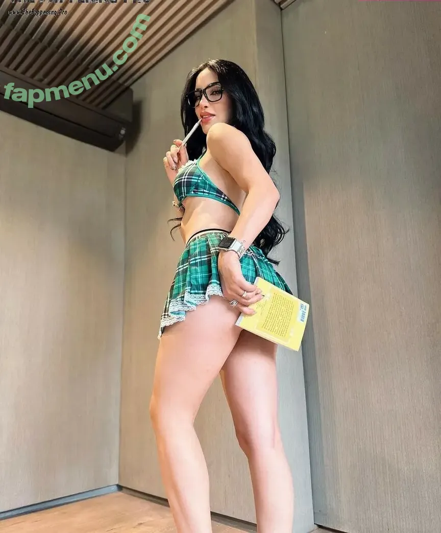 kimberlyloaiza nude photo #0022 (kimberlyloaiza)