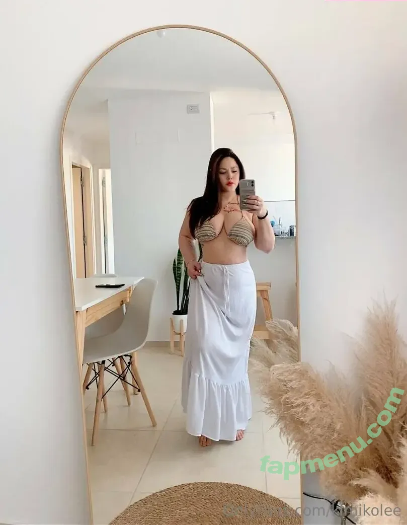 kimikolee nude photo #0026 (kimikoleeee__)