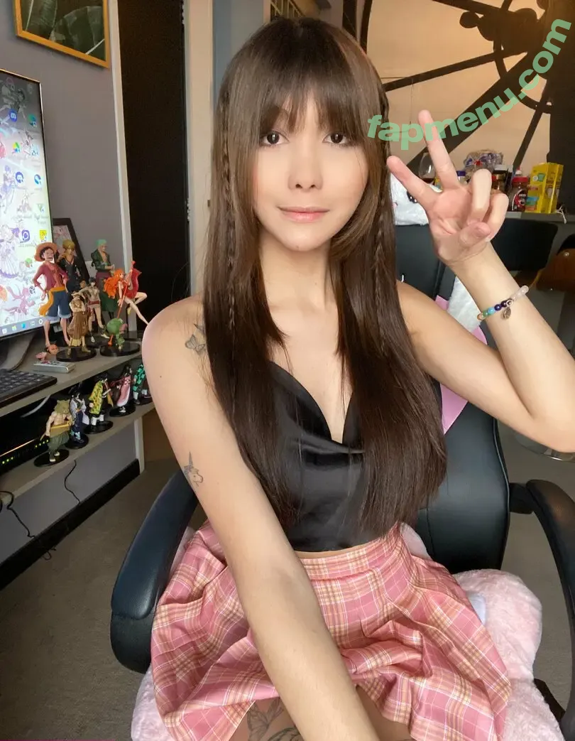 kimjenniets nude photo #0001 (kimjenniets)