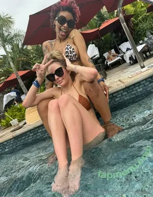 kimmygrangerxxx / strangerthangranger nude photo #0391