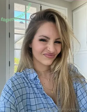 kimmygrangerxxx / strangerthangranger nude photo #0519