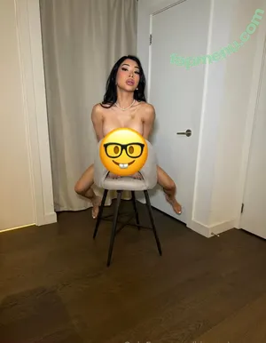 kimmykumms / kimmykumm / your.littlethai nude photo #0082