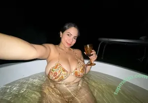 KimVelezOficial / Kim Velez / kim_velez1 nude photo #0420