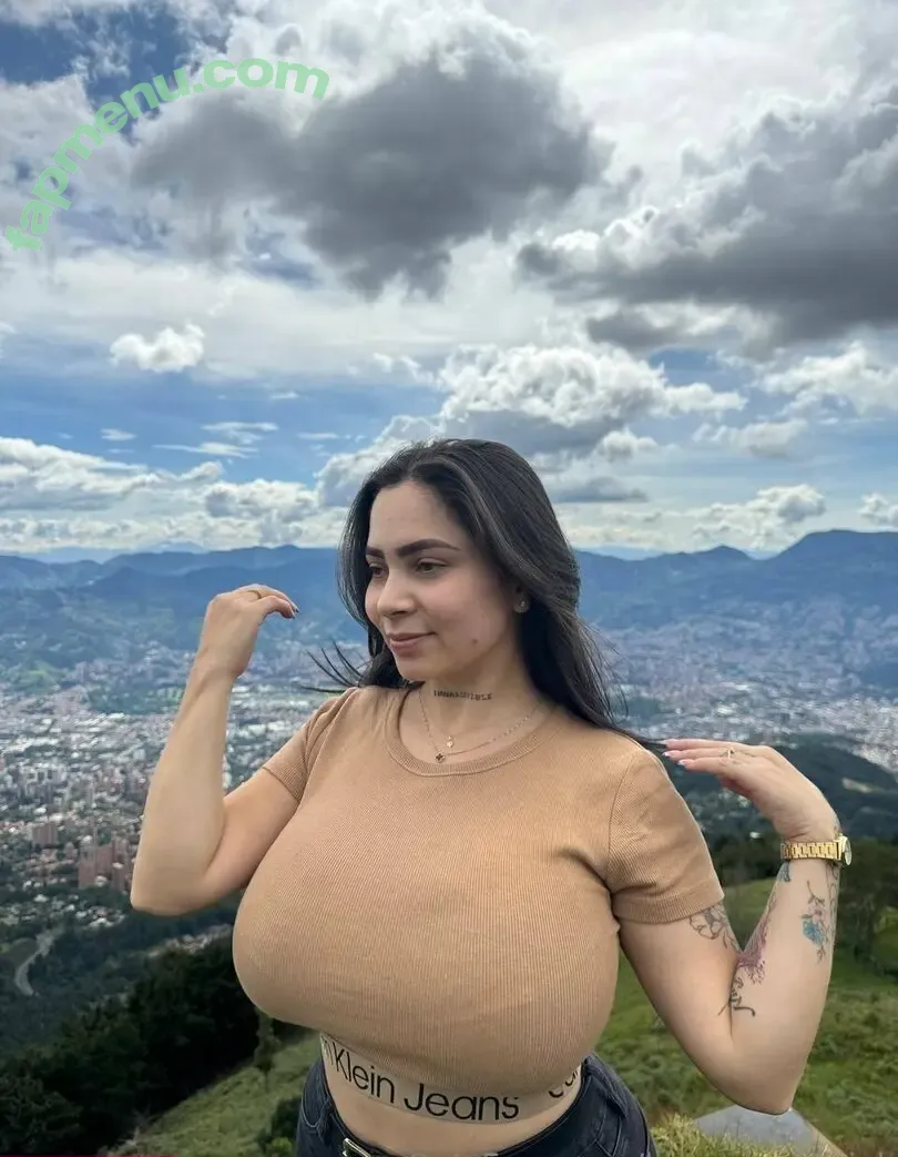 KimVelezOficial nude photo #0433 (Kim Velez / kim_velez1)
