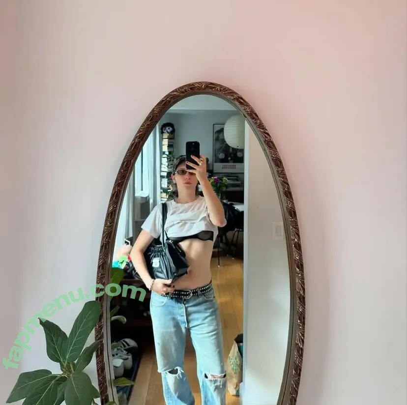 King Princess nude photo #0067 (KingPrincess69)