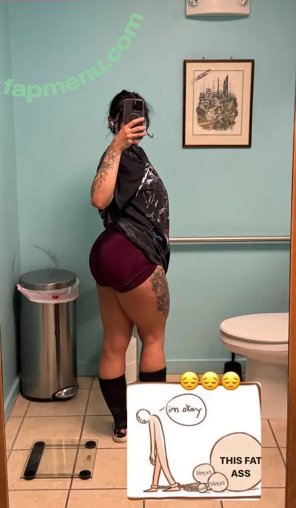 Kingandrea nude photo #0066 (Kiingandrea / Trendrea_)