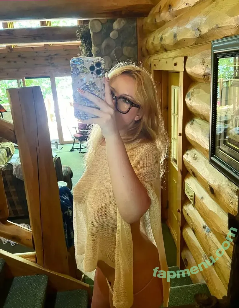 kingcaitlin nude photo #0012 (kingcaitlin)