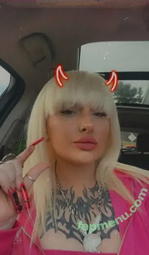  nude photo #0002