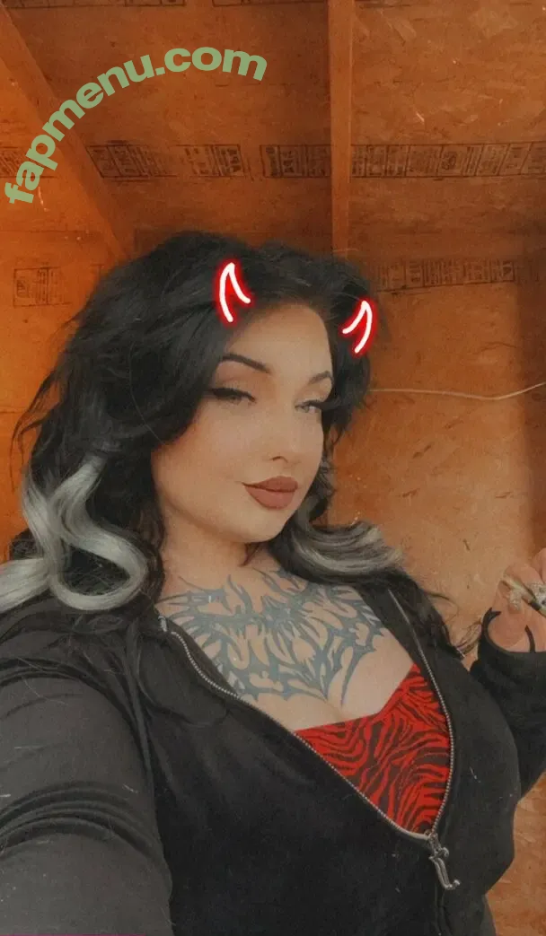kingkitten420 nude photo #0007 (kingkitten420)