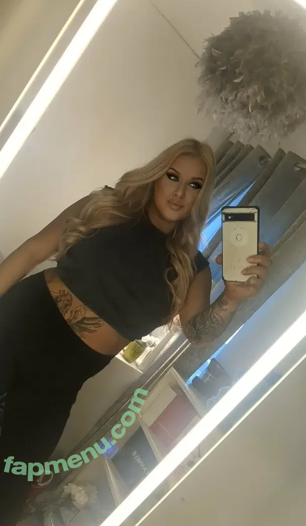 kinkypinky93 nude photo #0034 (kinkypinkyzh)