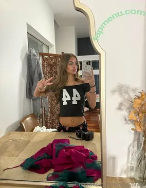 kinsleyalyse / thekinsleywyatt nude photo #0003
