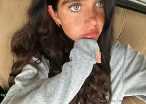 kinsrealm / kinllley nude photo #0002