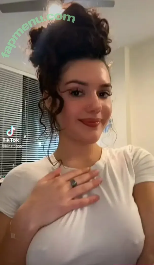 Kinziboo nude photo #0005 (Kinziboo)