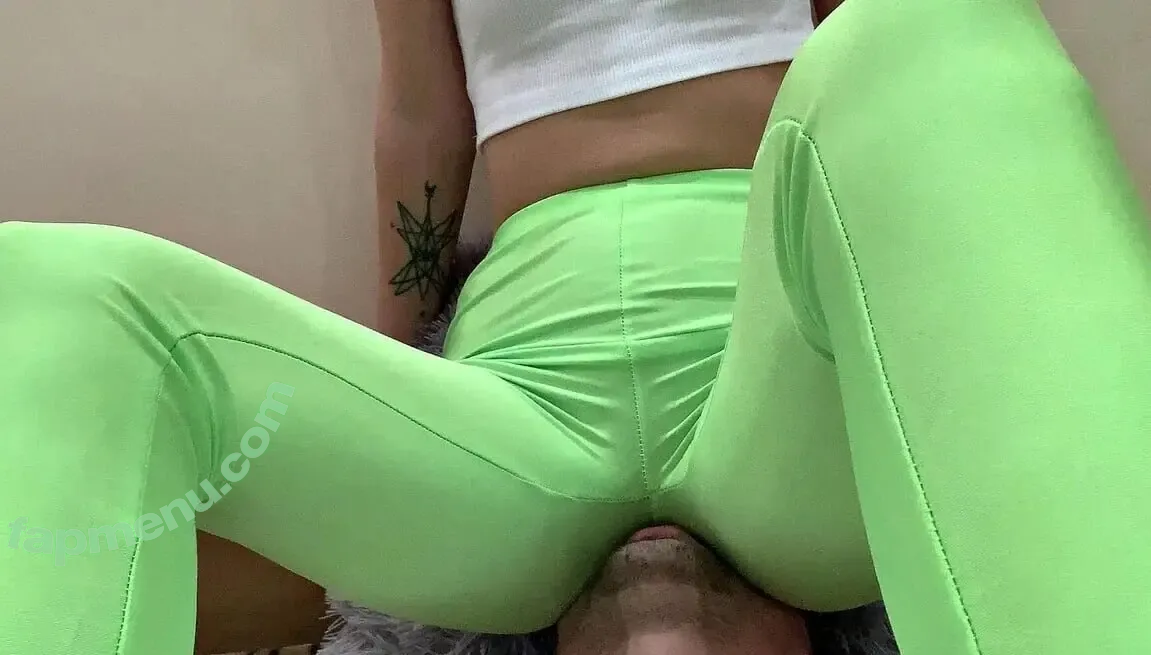 Kira Yoga nude photo #0003 (Kira Yoga)
