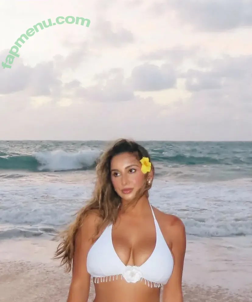 kiranverse nude photo #0007 (banditqueen_ / turmericqueen)