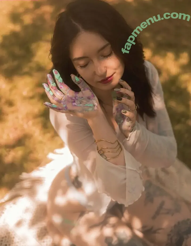 Kiras_note nude photo #0031 (Namiiii_Swaaaan / kirajulie)