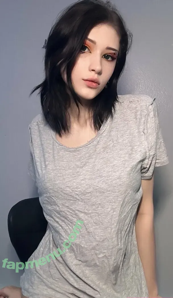 kiravampi nude photo #0036 (kiravampp)