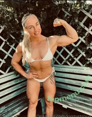 Kirsty Stroud / MuscleGirl23 / kirsty_stroud31 nude photo #0110