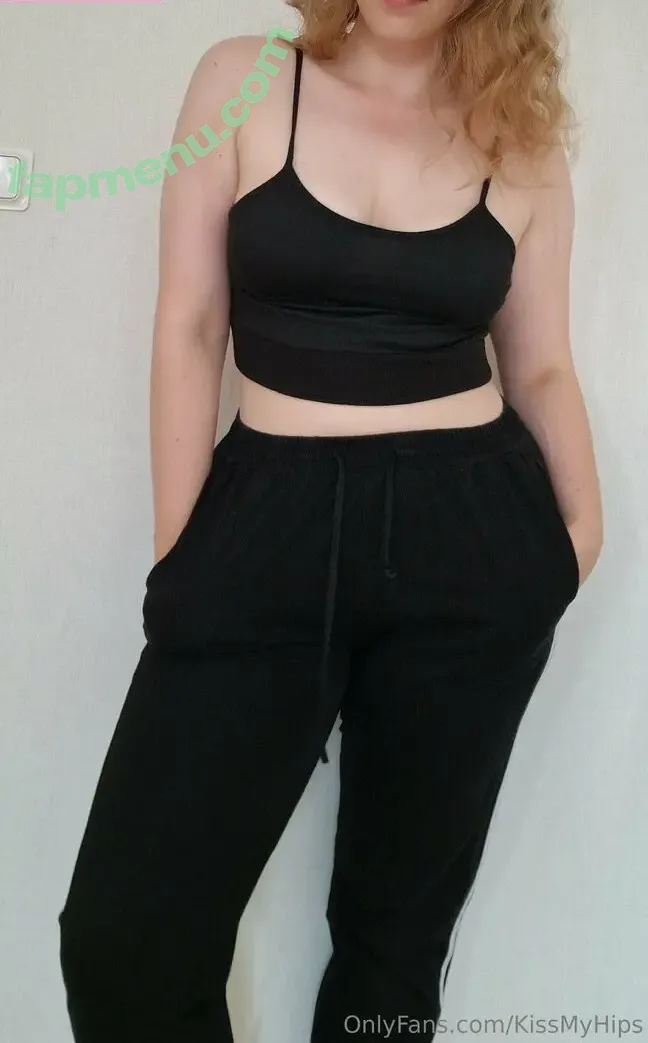 KissMyHips nude photo #0268 (Curvy Emily)