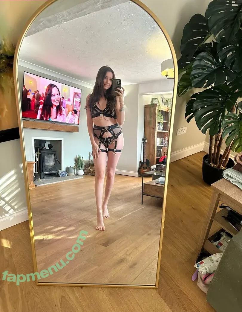 kitten_sophie nude photo #0145 (kitten_sophie16)