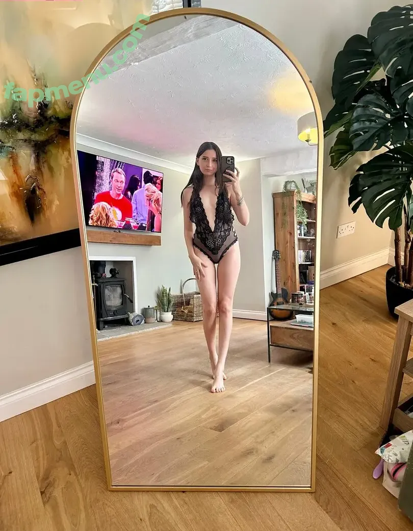 kitten_sophie nude photo #0208 (kitten_sophie16)
