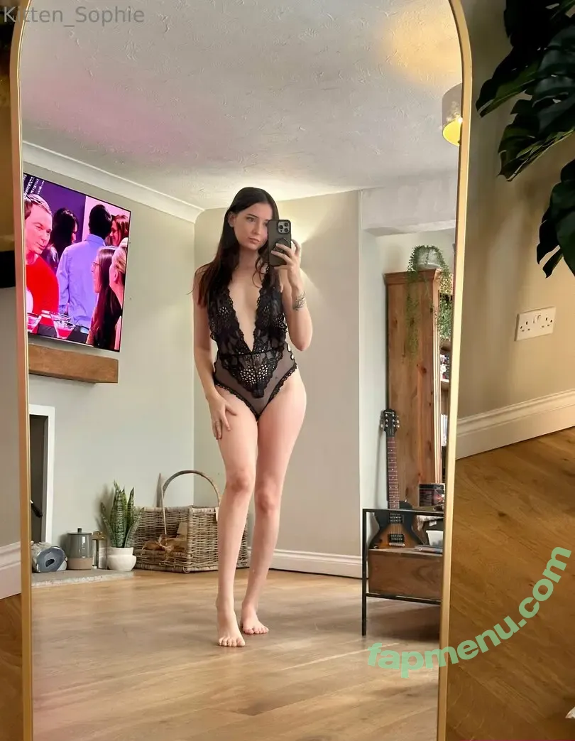 kitten_sophie nude photo #0210 (kitten_sophie16)
